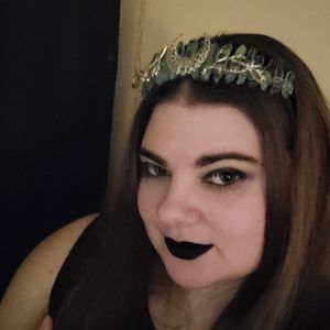 Meet your Posher, Brittney